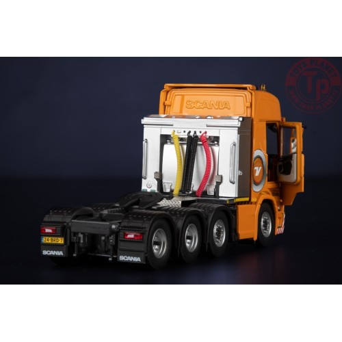Scania NGR 8x4 van der Vlist IMC MODELS 32-0121 IMC MODELS