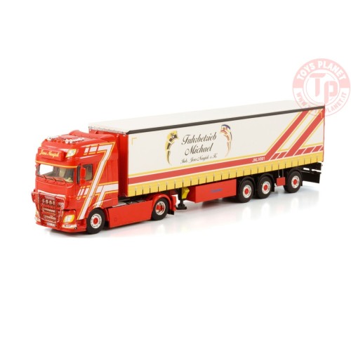 DAF XF SUPER SPACE CAB MY2017 4X2 CURTAINSIDE TRAILER - 3 AXLE MICHAEL / NAUJOK WSI 01-3878 WSI MODELS
