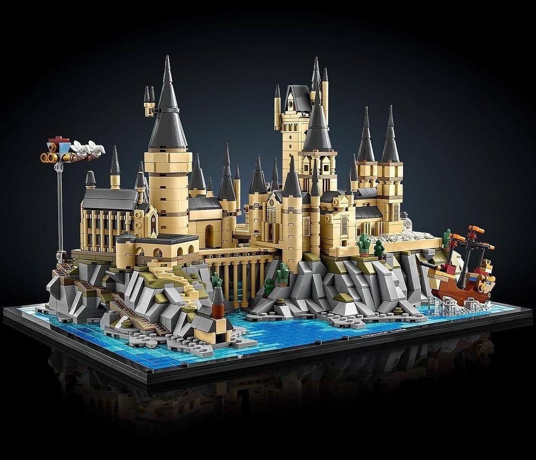 LEGO HARRY POTTER 76419 Hogwarts Castle and Grounds 169