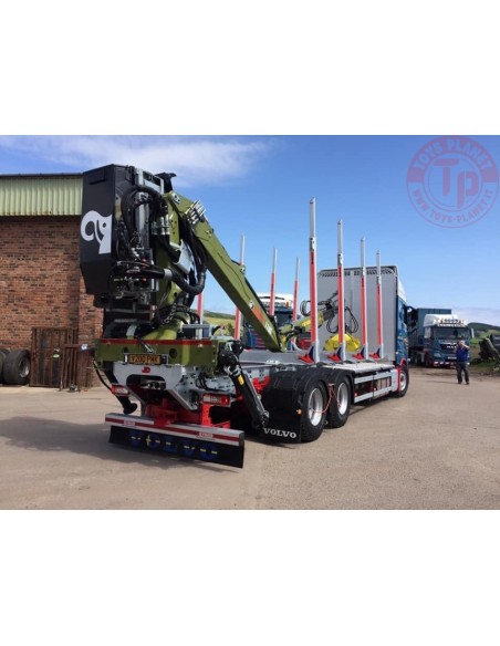 Volvo FH04 Globetrotter motorwagen met 3-assige hout-wipkar Mc Kerral TEKNO 84850 TEKNO
