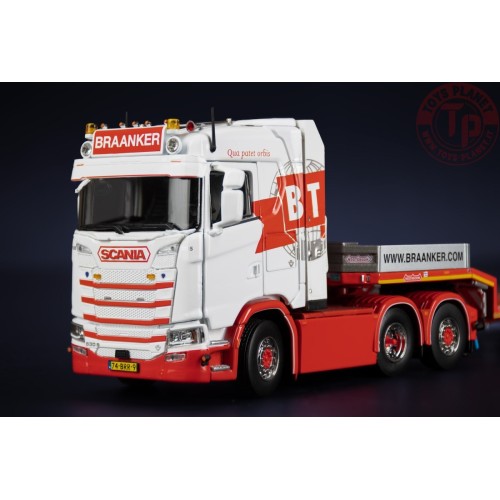 SCANIA S MIDDLE ROOF 6X2 TAG WITH NOOTEBOOM MCOS SEMI LOW LOADER 3 AXLE WITH RAMPS IMC 32-0177 IMC MODELS