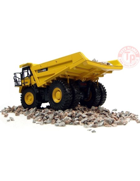 KOMATSU HD 605 UH 8009 UNIVERSAL HOBBIES