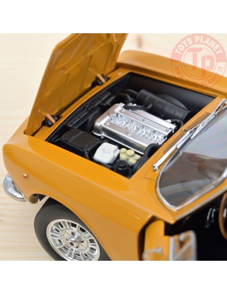 Alfa Romeo 1750 GTV Giallo 1/18 NV187910 NOREV Alfa Romeo 1750 GTV Giallo 1/18 NV187910 NOREV