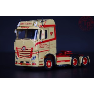 MERCEDES-BENZ ACTROS STREAMSPACE 6X4 PETER E. NIELSEN IMC MODELS 32-0181 IMC MODELS