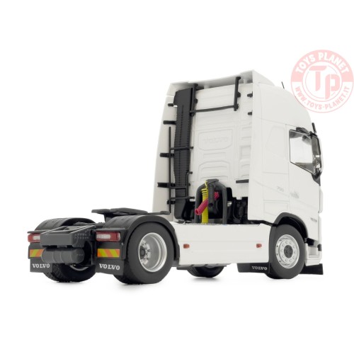 Volvo FH5 truck 4x2 clear white MARGE MODELS 2320-01 MARGE MODELS