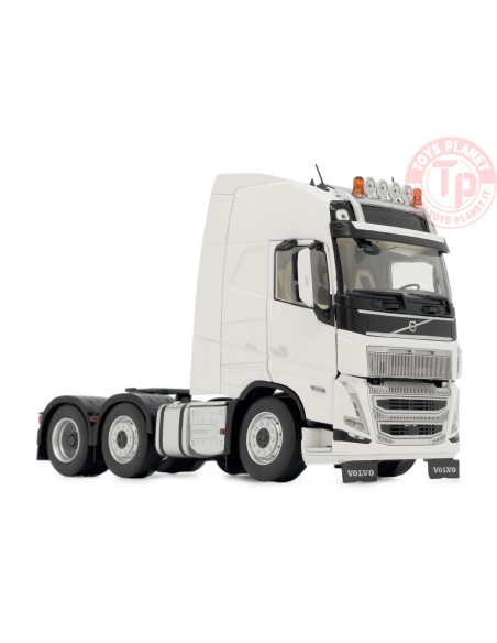 Volvo FH5 truck 6x2 clear white MARGE MODELS 2321-01 MARGE MODELS