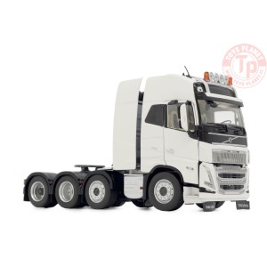 Volvo FH5 truck 8x4 clear white MARGE MODELS 2322-01 MARGE MODELS