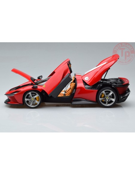 FERRARI DAYTONA SP3 CLOSED ROOF 2022 1/18 BU16912R BURAGO FERRARI DAYTONA SP3 CLOSED ROOF 2022 1/18 BU16912R BURAGO