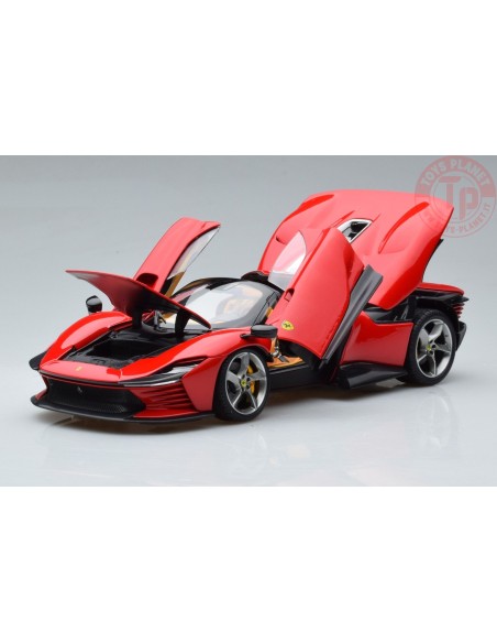 FERRARI DAYTONA SP3 CLOSED ROOF 2022 1/18 BU16912R BURAGO FERRARI DAYTONA SP3 CLOSED ROOF 2022 1/18 BU16912R BURAGO