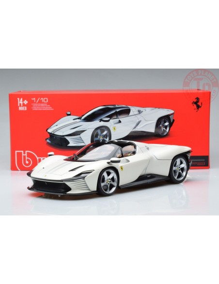 FERRARI DAYTONA SP3 2022 WHITE 1/18 BU16912W BURAGO FERRARI DAYTONA SP3 2022 WHITE 1/18 BU16912W BURAGO