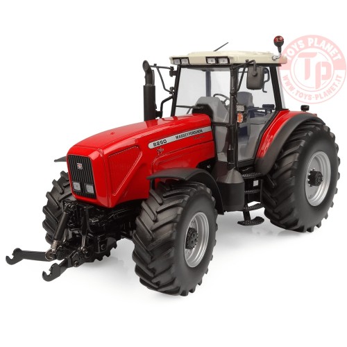 Massey Ferguson 8260 X-tra UH 5351 UNIVERSAL HOBBIES