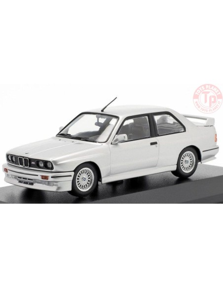 BMW M3 (E30) 1987 SILVER METALLIC 1:43 MAXICHAMPS 940020302 MINICHAMPS