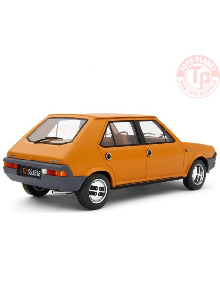 FIAT RITMO 60 CL 1978 Arancione 1:18 LM155A LAUDORACING FIAT RITMO 60 CL 1978 Arancione 1:18 LM155A LAUDORACING