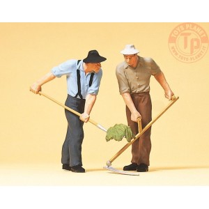 Contadini con falce e rastrello 1:32 PREISER 63053 ANIMALI E ACCESSORI PLASTICO