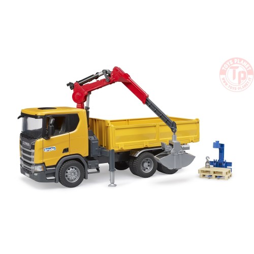 Camion da cantiere Scania Super 560R con gru e 2 pallet BRUDER 03551 BRUDER