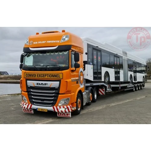 DAF XF MY2017 6X2 TWINSTEER SEMI LOW LOADER - 4 AXLE V.d. Vlist Twente WSI 01-3626 WSI MODELS