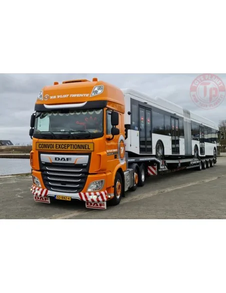 DAF XF MY2017 6X2 TWINSTEER SEMI LOW LOADER - 4 AXLE V.d. Vlist Twente WSI 01-3626 WSI MODELS