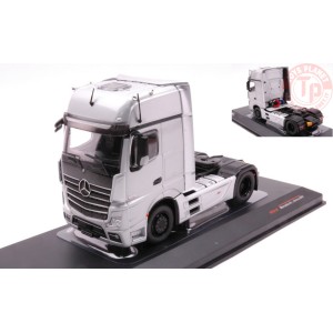 MERCEDES ACTROS MP4 SILVER 1:43 IXO TR124 IXO