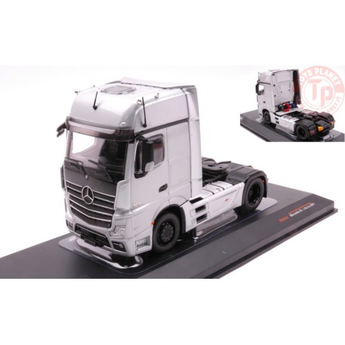MERCEDES ACTROS MP4 SILVER 1:43 IXO TR124 IXO