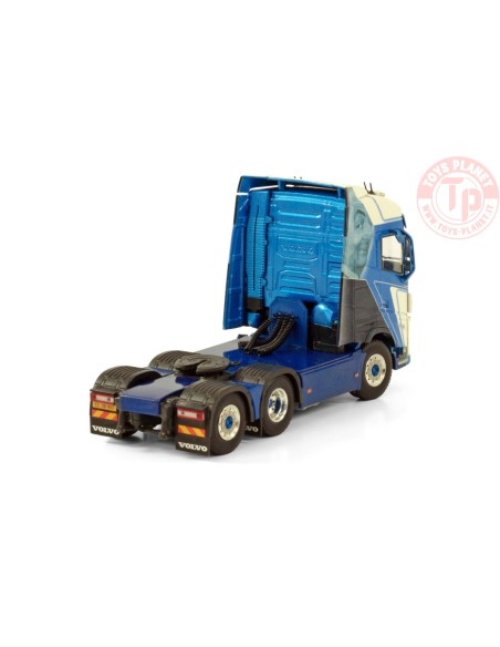 VOLVO FH5 GLOBETROTTER 6X2 TAG AXLE Kjeld Frederiksen WSI 01-3724 WSI MODELS