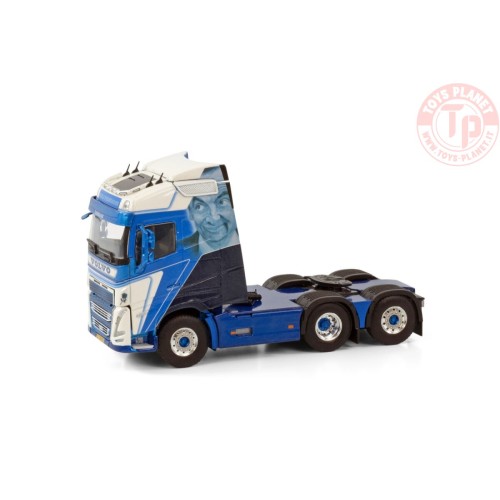 VOLVO FH5 GLOBETROTTER 6X2 TAG AXLE Kjeld Frederiksen WSI 01-3724 WSI MODELS