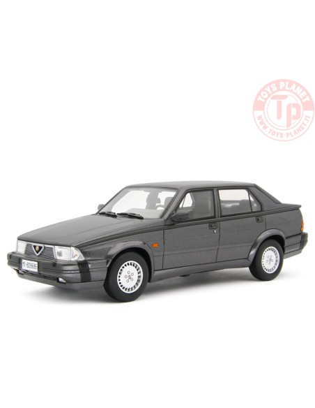 ALFA 75 1.8I TURBO AMERICA 1986 1:18 LM087F LAUDORACING