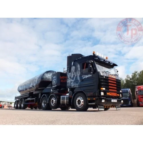 Scania 143M Streamline con cisterna cemento - John Templeton TEKNO 80996 TEKNO