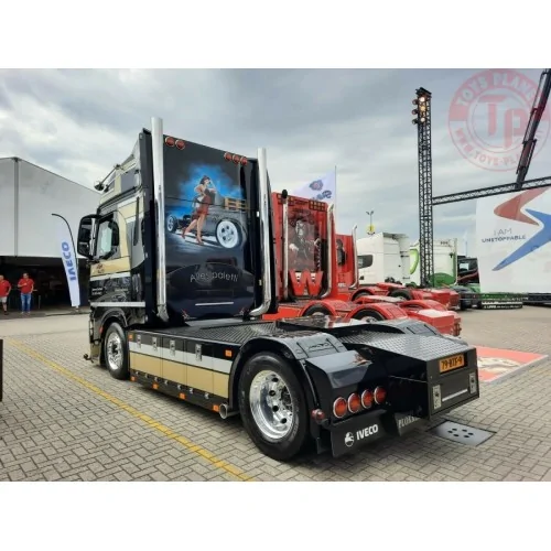 IVECO S-WAY AS HIGH 4X2 PLOKKER PALLETS WSI 01-4026 WSI MODELS