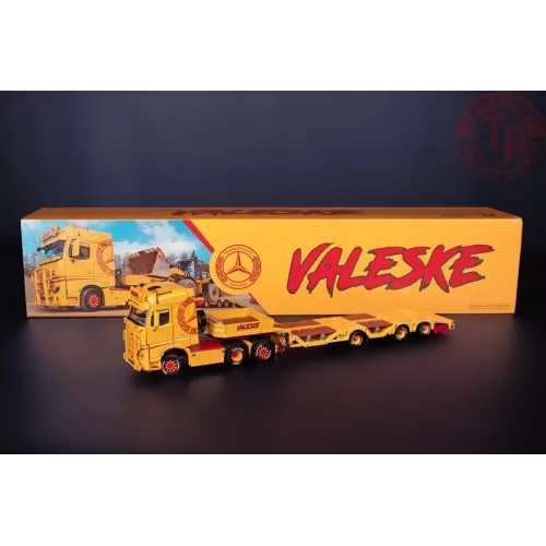 Mercedes-Benz Actros GigaSpace 6x2 with Nooteboom semi low loader - VALESKE IMC MODELS 32-0162 IMC MODELS
