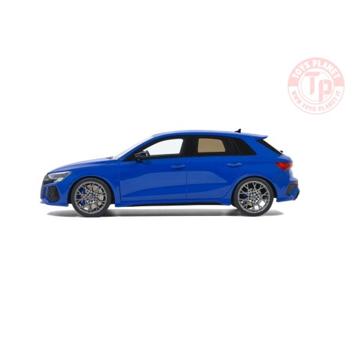 Audi RS3 Sportback Performance Edition 2022 Blu 1:18 GT884 GT SPIRIT