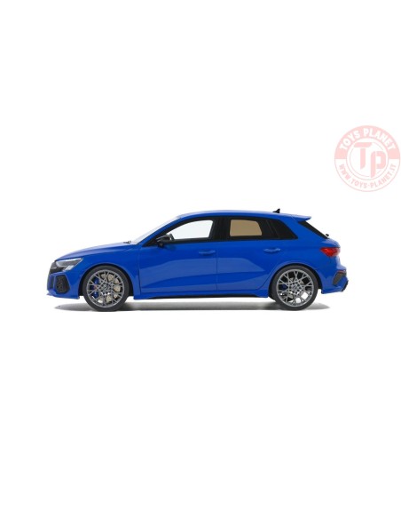 Audi RS3 Sportback Performance Edition 2022 Blu 1:18 GT884 GT SPIRIT