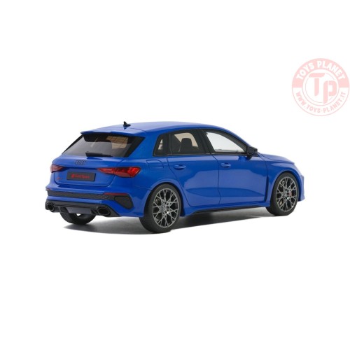 Audi RS3 Sportback Performance Edition 2022 Blu 1:18 GT884 GT SPIRIT