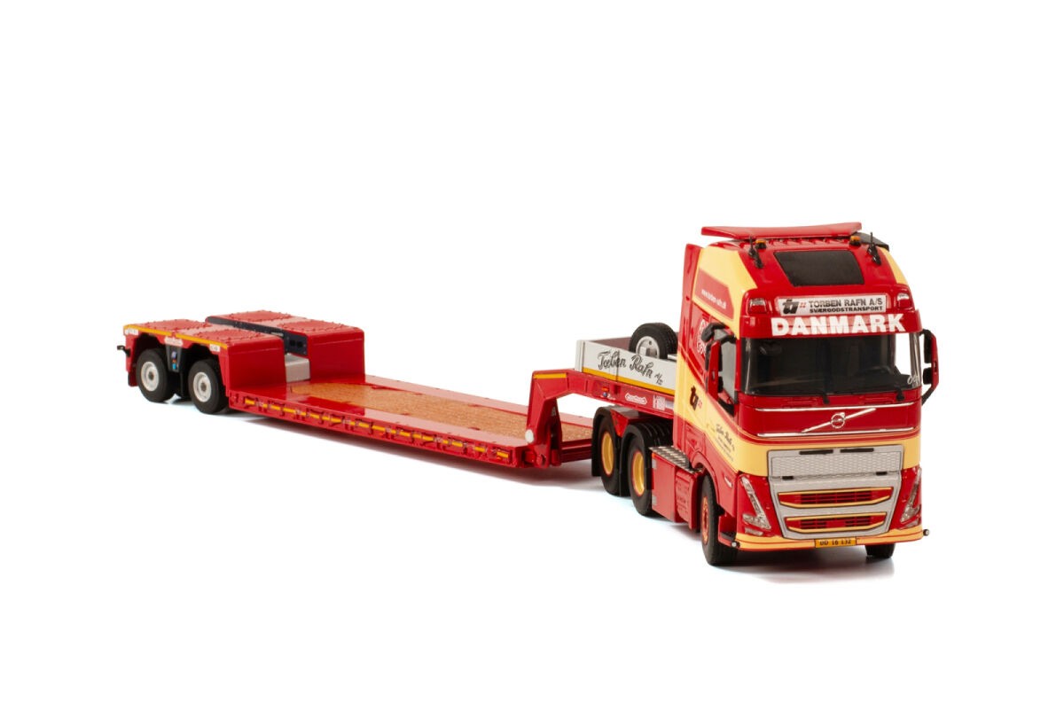 WSI 01-4076 VOLVO FH5 GLOBETROTTER XL 6X2 LOW LOWLOADER - 2 AXLE TO