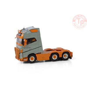 VOLVO FH5 GLOBETROTTER XL 6X2 TWIN STEER RGJ TRANSPORT WSI 01-4039 WSI MODELS
