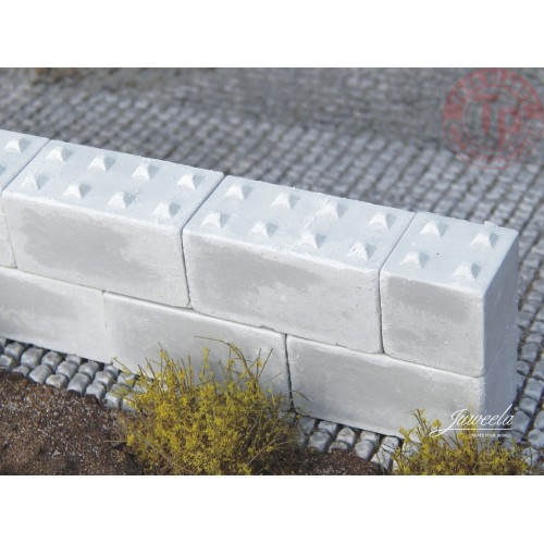 Blocchi di cemento con protuberanze 8/4 - 10/5x 1:45/1:50 JUWEELA 24224 JUWEELA