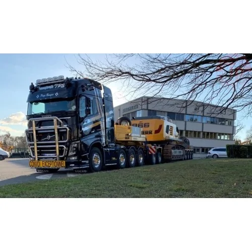 Volvo Globetrotter XL 8x4 met 2+4 dieplader Sarhy TEKNO 82626 TEKNO