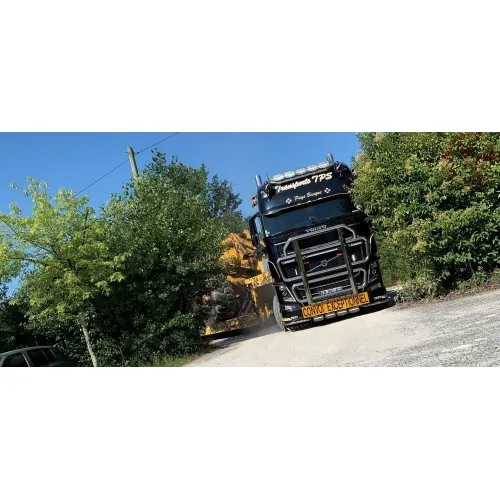 Volvo Globetrotter XL 8x4 met 2+4 dieplader Sarhy TEKNO 82626 TEKNO