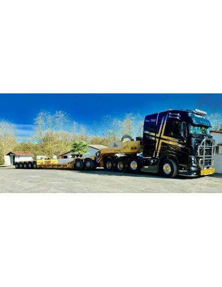 Volvo Globetrotter XL 8x4 met 2+4 dieplader Sarhy TEKNO 82626 TEKNO Volvo Globetrotter XL 8x4 met 2+4 dieplader Sarhy TEKNO 82626 TEKNO