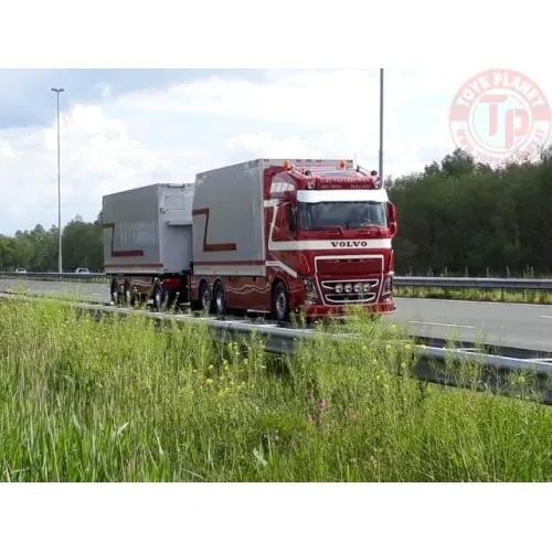 Volvo FH04 Globetrotter met open bakken en laadkraan G & J van Leeuwen TEKNO 84497 TEKNO