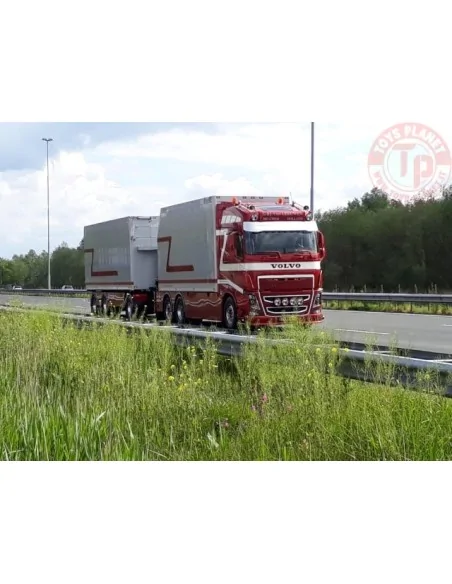 Volvo FH04 Globetrotter met open bakken en laadkraan G & J van Leeuwen TEKNO 84497 TEKNO