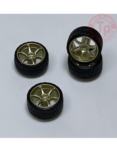 SET RUOTE CON CERCHIO ORO 1/64 BC26404S-GD CERCHI E GOMME 1:64