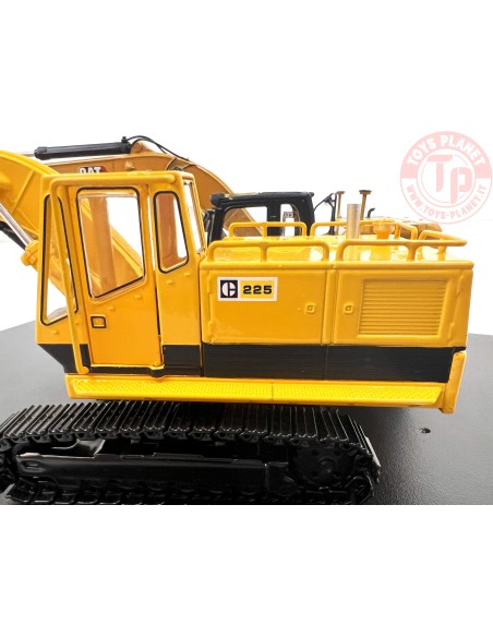 Cat Excavatorr Evolution Series 225 & 323 DM85715 DIECAST MASTERS