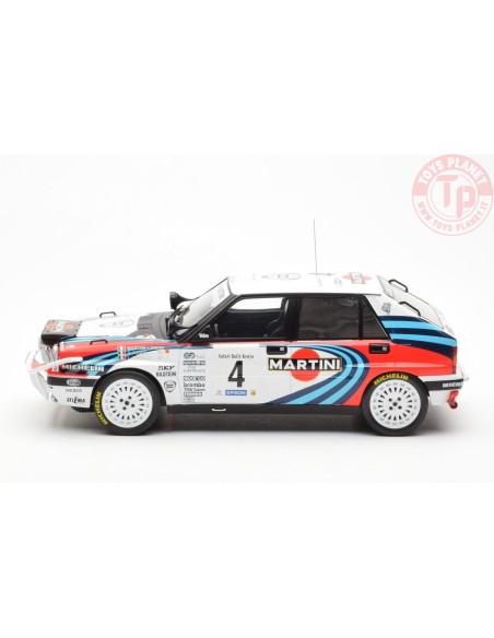 Lancia Delta Integrale 16v Martini No.4 Safari Rally 1990 Fiorio/Pirollo 1:18 IXO RMC139B IXO MODELS