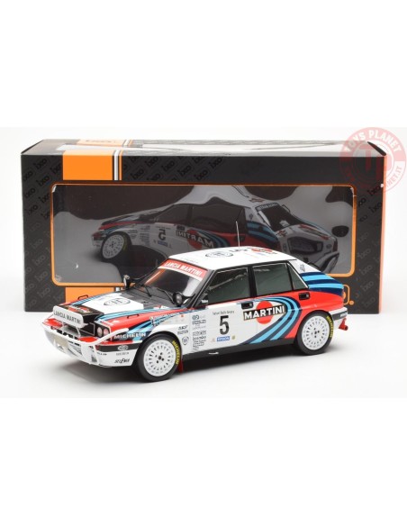 Lancia Delta Integrale 16v Martini No.5 Safari Rally 1990 Kankkunen/Piironen 1:18 IXO RMC139C IXO MODELS Lancia Delta Integrale 16v Martini No.5 Safari Rally 1990 Kankkunen/Piironen 1:18 IXO RMC139C IXO MODELS