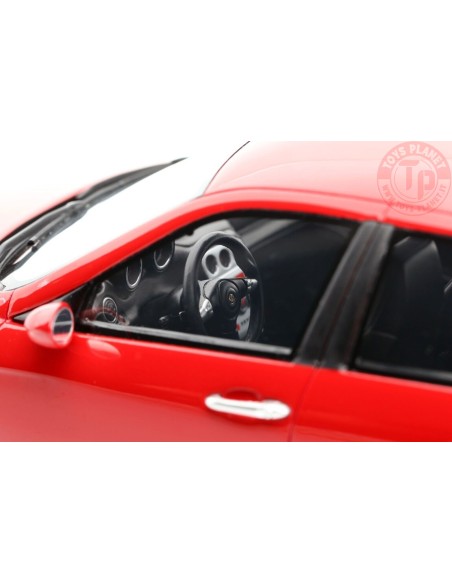 Alfa Romeo 156 GTA 2002 red 1:18 OT1017 OTTOMOBILE Alfa Romeo 156 GTA 2002 red 1:18 OT1017 OTTOMOBILE