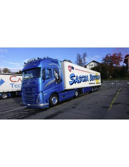 Volvo FH05 Globetrotter XL 4x2 met schuifzeilentrailer Sascha Berthold TEKNO 84591 TEKNO
