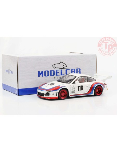 PORSCHE 911 (997) RWB OLD & NEW 2020 MARTINI WHITE 1:18 MCG18328 MODEL CAR GROUP