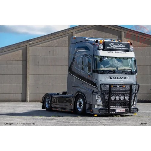 VOLVO FH4 GLOBETROTTER 4X2 BOUILLON WSI 01-4236 WSI MODELS