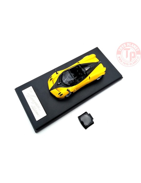 PAGANI HUAYRA ROADSTER YELLOW 1:64 LCD64015-Y LCD MODELS