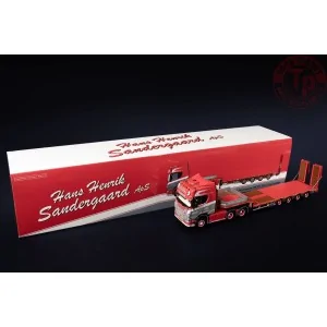 SCANIA R HIGH ROOF 6X4 WITH NOOTEBOOM MCOS 4 AXLE SEMI LOW LOADER WITH RAMPS HANS HENRIK SØNDERGAARD IMC MODELS 32-0215 IMC M...